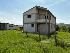 Casă la roșu din BCA de vânzare în Județul Arad - imagine 9