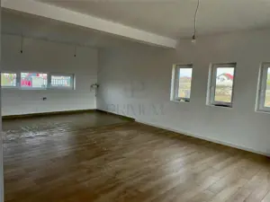 Sacalaz- toate utilitatile- strada asfaltata- dormitor cu baie si dressing - imagine 4