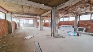 Spatiu comercial de inchiriat | Ipotesti - SV | 317mp | Vis-a-vis de Hereditas - imagine 5