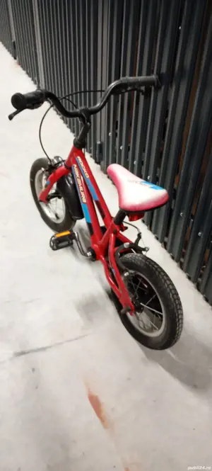 Vând bicicletă copii 