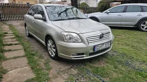 Vând Toyota Avensis 1.8 benzina 2007 - imagine 5