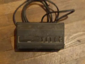 radio cu ceas afisaj rosu  - imagine 2