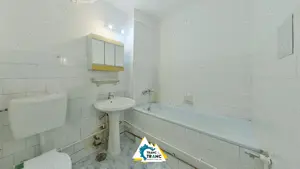 Apartamentul cu 2 camere la Podgoria cu vedere superbă catre un parc inverzit - imagine 8