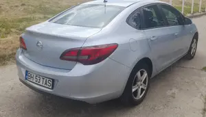 Astra J sedan 2015   schimb  - imagine 8