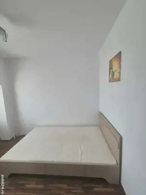 Închiriez camera  - imagine 4