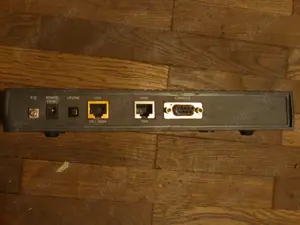 router zyXel prestige 300 Ethernet LAN 10 100 Mbps WAN 10 Mbps - imagine 2