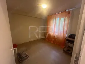 Apartament 3 camere Teiul Doamnei – Aleea Teiul Doamnei, reabilitat