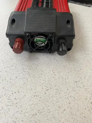 Invertor 400 W Chicago Electric - imagine 3