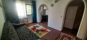 3 Camere Podu Ros - Liceul Emil Racovita 