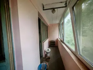 De vanzare apartament cu 2 camere Micro 16 - imagine 4