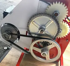 Desciorchinator cu zdrobitor struguri cu motor MODEL NOU DMC-191, separator inox  - imagine 4