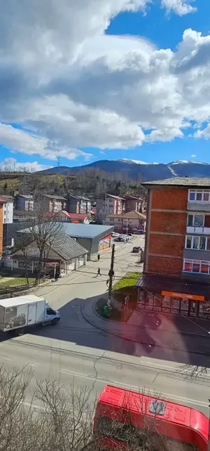 Vând apartament deosebit la munte -STRAJA - imagine 3