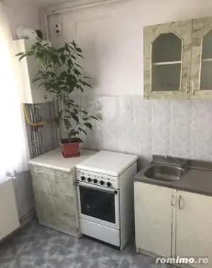 1 camera situat in zona Lipovei  - imagine 4