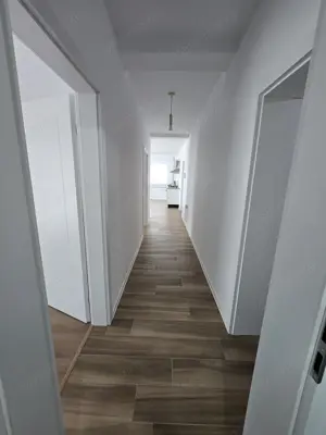 Apartament tip S.A.D. | Parter | 68 MP | 3 locuri de parcare - Comision 0% - 97.000 Euro - imagine 9