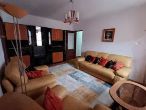 Inchiriez apartament doua camere ultracentral, langa Mateo - imagine 2