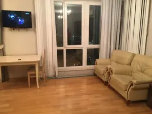 Garsoniera de inchiriat in Florilor pe Albastrelelor - imagine 2