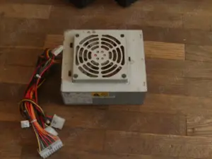sursa  ATX slim 5v 12v pentru calculatoare PC IBM mici