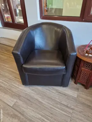 Fotolii din piele sintetică  - imagine 2