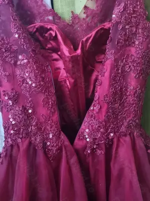 Vand rochie de ocazie  banchet,deosebita lucrata manual ,marime SM. . - imagine 4