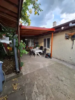 Vânzare casă la curte sector 5,Șoseaua Salaj pe lângă Coplex Humulesti. 