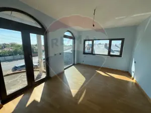 Casă / Vilă 6 camere Rastoaca - imagine 3