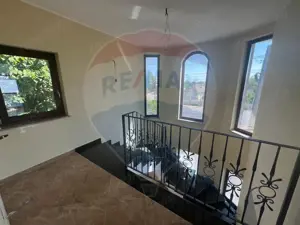 Casă / Vilă 6 camere Rastoaca - imagine 9