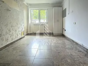 Spatiu Comercial 54 mp  malul Muresului - imagine 2