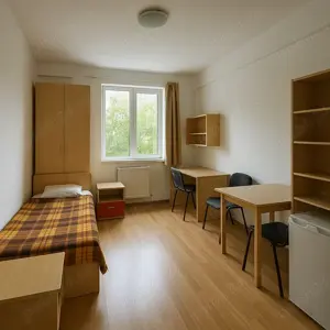 Proprietar vand garsoniera cu baie si bucatarie in interiorul camerei, 17 mp, zona Tesatura Podu Ros