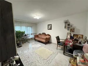 3 camere, etaj 3 cu acoperis, 2 balcoane , 2 bai, zona centrala - imagine 5