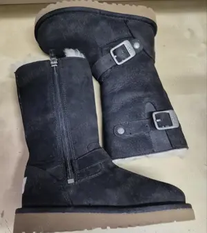 Vand UGG-uri ORIGINALE USA marimea 25 - 25 1 2, NOI, nepurtate