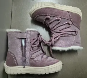 Ghetute Geox marimea 20