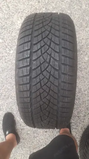 1 anvelopa M+S 255/45/19 Goodyear , anvelopa este NOUA