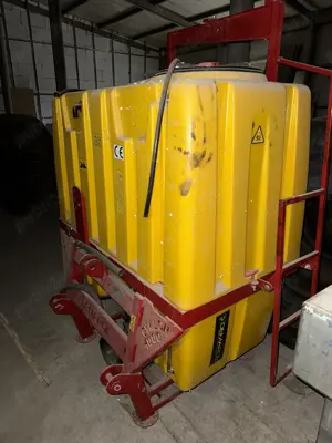 Instalatie erbicidat Demarol Cyklon 1000l 12m latime stropitor 3 duze - imagine 2