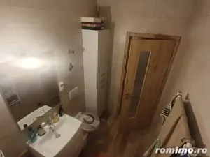 3 camere in zona Dambovita  - imagine 6
