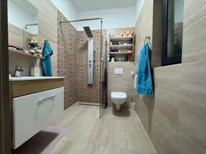 Garaj! 5 camere! Mobilata si Utilata - imagine 7