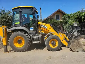 Inchiriez buldoexcavator JCB 3CX PLUS - imagine 2