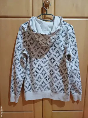 Vand hanorac cu gluga Colors of the world, Takko, M, in stare impecabilă, fără nici un defect - imagine 4