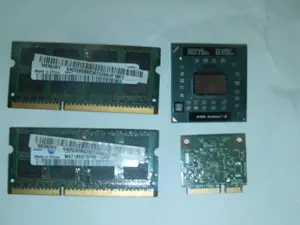 procesor mobile AMD Athlon II 2,1Ghz 1066 FSB si memorie ddr3 1066mhz 2x2GB acer aspire5551g laptop