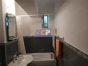 3  camere decomandate centru - imagine 10