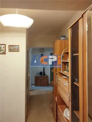 3  camere decomandate centru - imagine 8