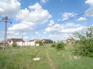 Loc de casa 590 mp, front stradal 21 ml,  in loc. Sanleani aproape de gradinita - imagine 5