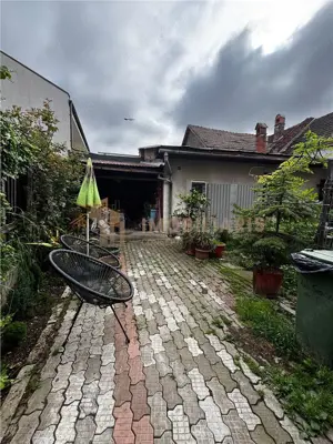 Casa +spatiu comercial zona Centrul Vechi - imagine 11