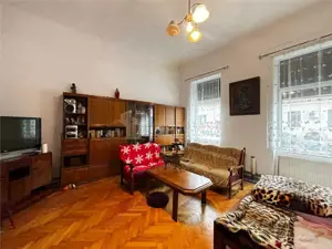 Casa +spatiu comercial zona Centrul Vechi - imagine 5