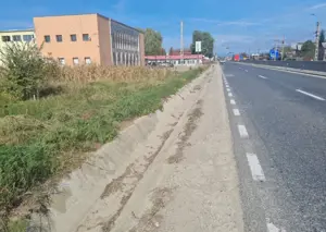 Teren stradal Maracineni, intravilan, in suprafata de 4736 mp