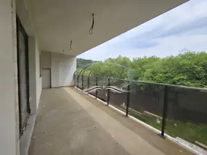 Case cuplate in ansamblu nou Luna de Sus - imagine 4