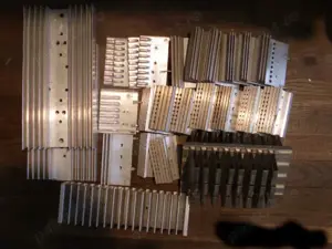 lot de coolere radiatoare inclusiv mari pentru statii amplificare audio