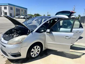 Citroen C4 Piccaso exclusiv - imagine 9