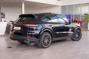 Porsche Cayenne - imagine 8