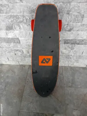 Cruiser Skateboard cu design Octopus   stare excelentă! - imagine 2