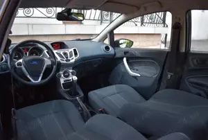 Ford Fiesta Titanium motor clasic 1.25 benzina an 2011 - imagine 6